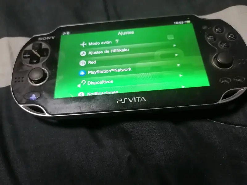 PSVITA+Cargador+henkaku - 5