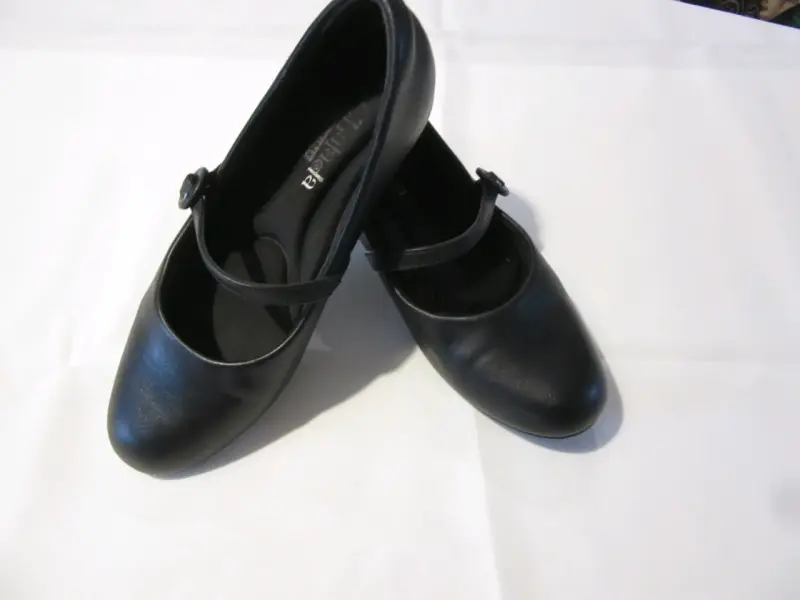 Zapatos negros con correa Chalada - 2