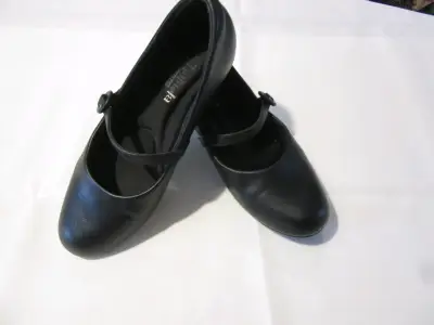 Zapatos negros con correa Chalada - miniatura 2