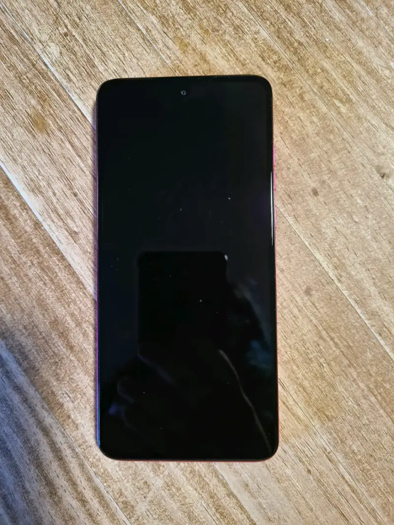 Moto G84 magenta 256 GB en excelente estado - 4