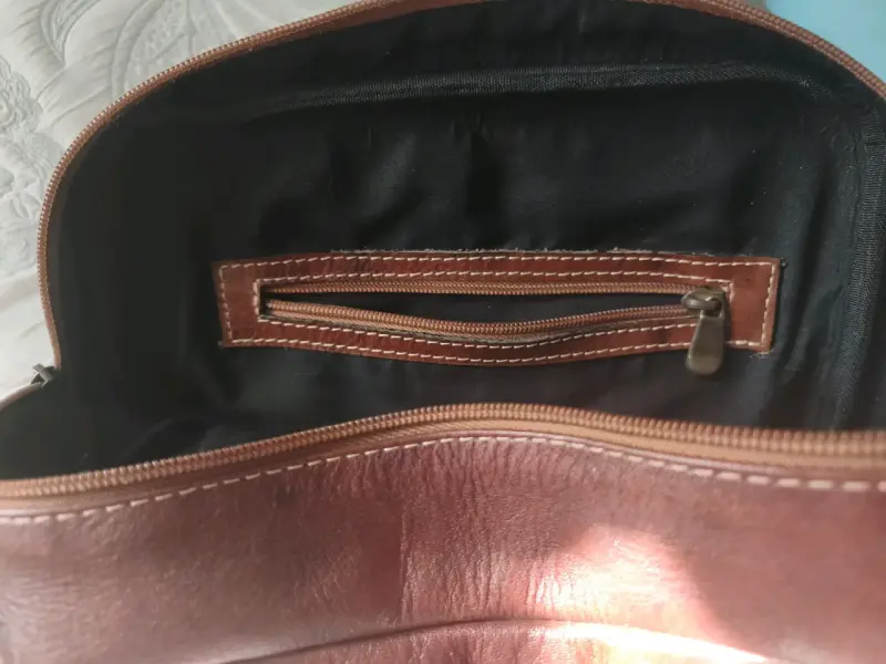 Mochila de cuero marrón - 4
