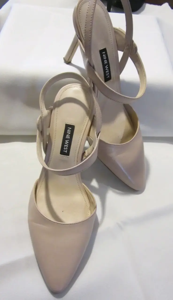 Zapatos de tacón Nine West beige elegantes - 2