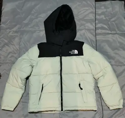 Chaqueta estilo North face - miniatura 2
