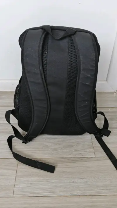 Mochila Oakley 35 lt negra con bolsillo para gafas - miniatura 4