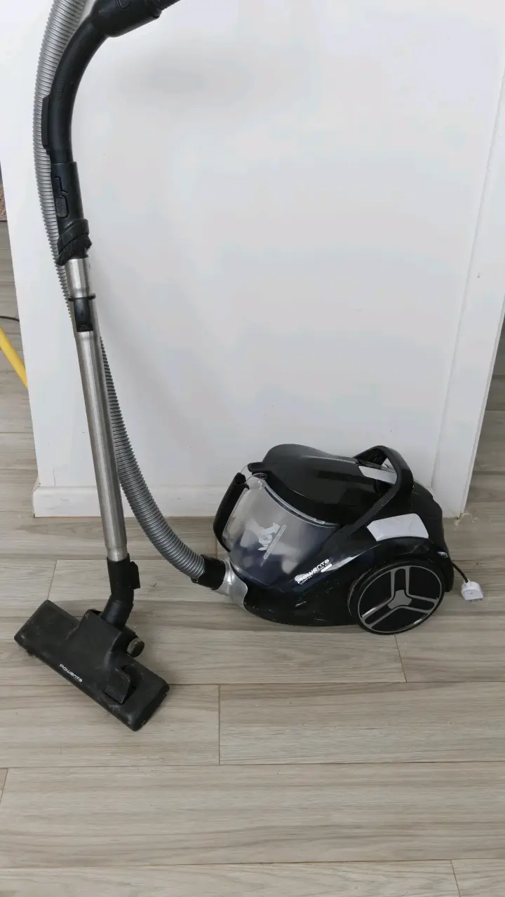 Aspiradora Rowenta sin bolsa xxl - 1