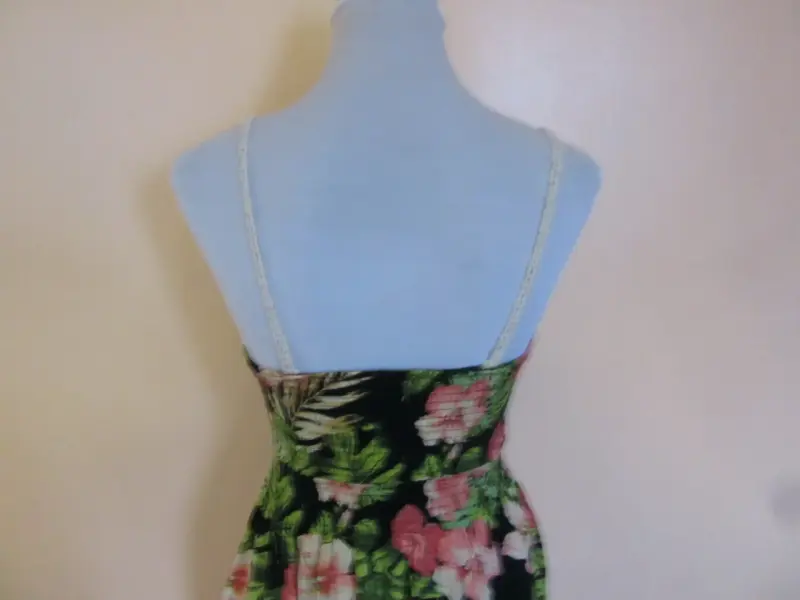 Vestido aplicación hilo en pecho para mujer - 3