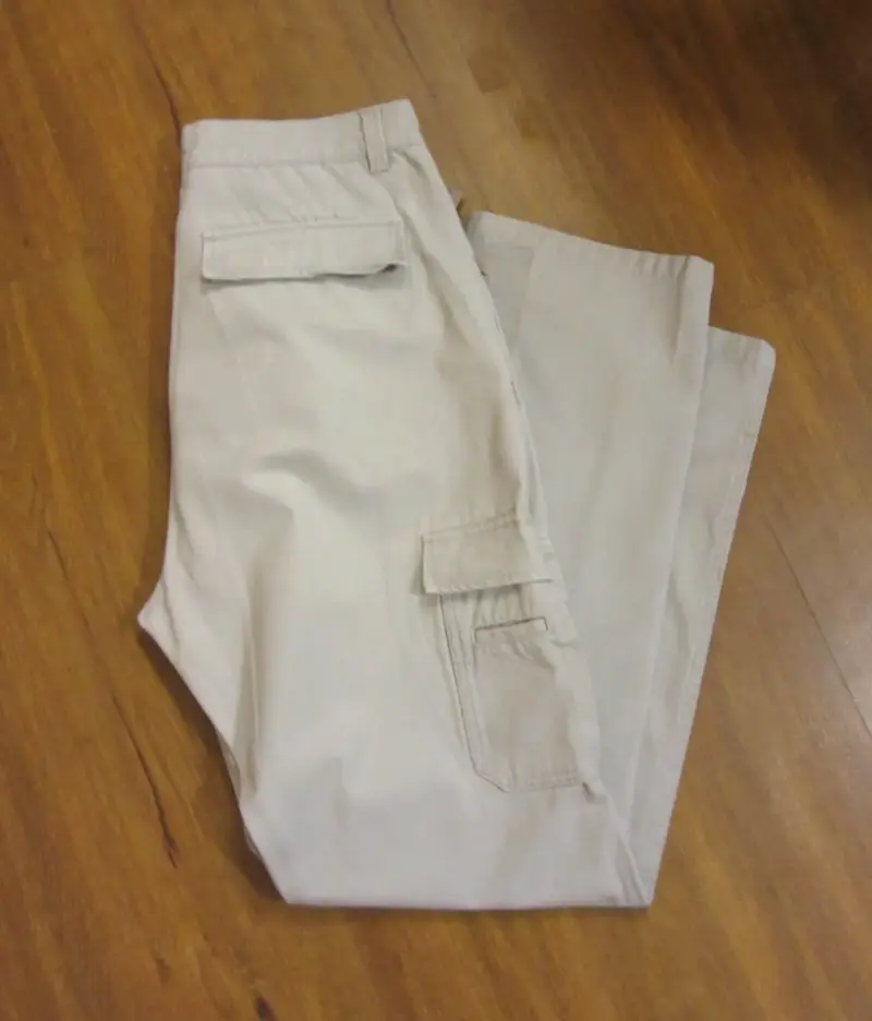 Pantalones cargo beige mujer - 4
