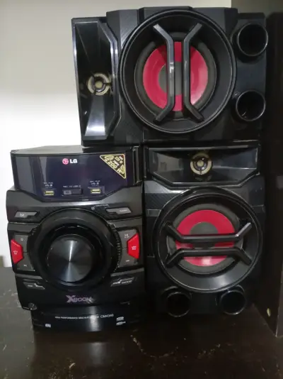 Sistema de sonido LG XBOOM CM4340 - miniatura 1
