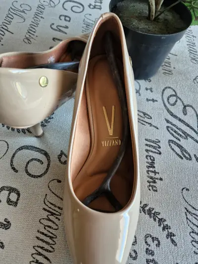 Zapatos Stilettos  beige elegantes - miniatura 4