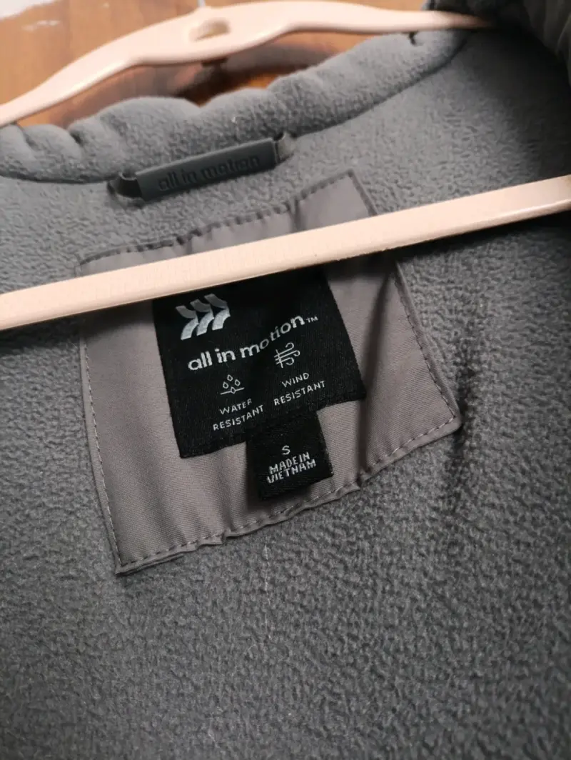 Parka impermeable gris con capucha - 5
