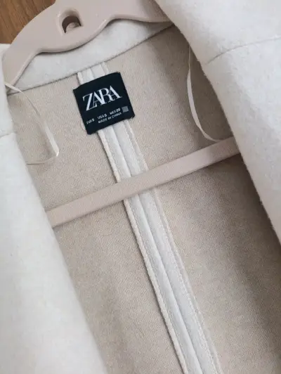 Abrigo Zara - miniatura 2