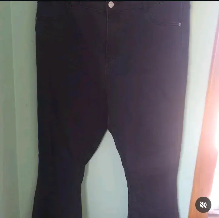 Jeans negros para mujer talla grande