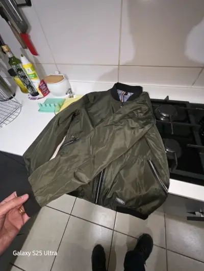 Chaqueta bomber verde militar para hombre talla M - miniatura 2
