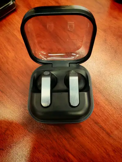 Samsung Buds 4 - miniatura 1