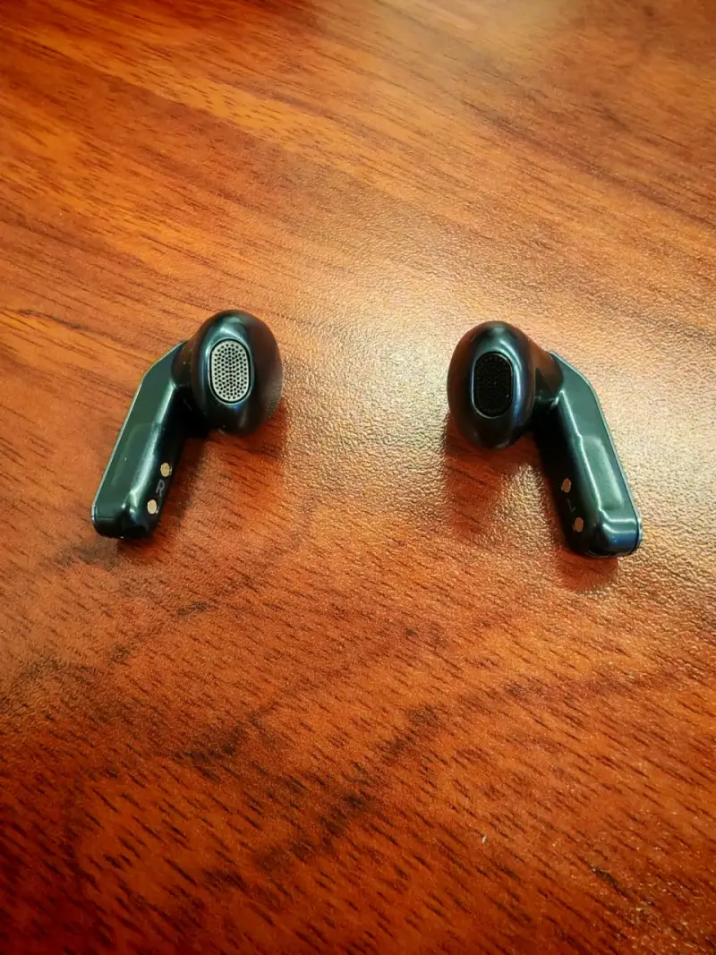 Samsung Buds 4 - 4