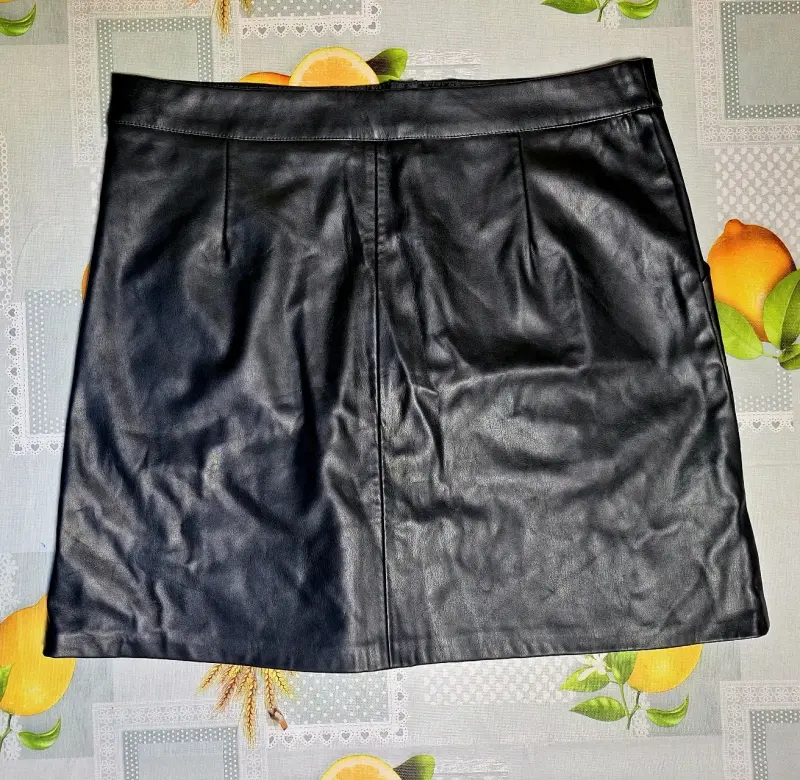 Falda negra de cuero sintético - 3