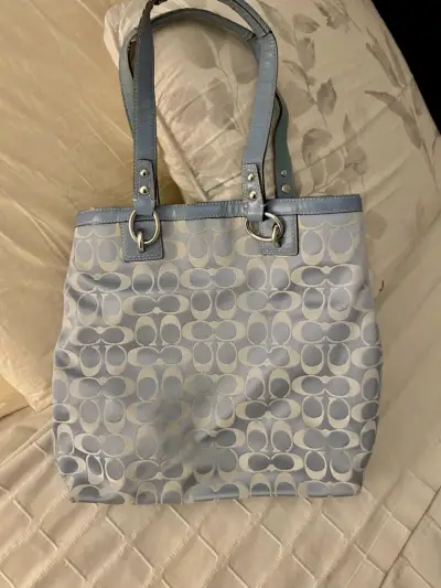 Bolso Coach azul con diseño clásico original - miniatura 2