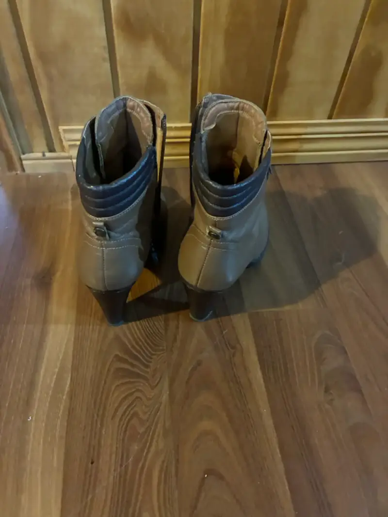 Botines de cuero marrón con cordones num39 - 3