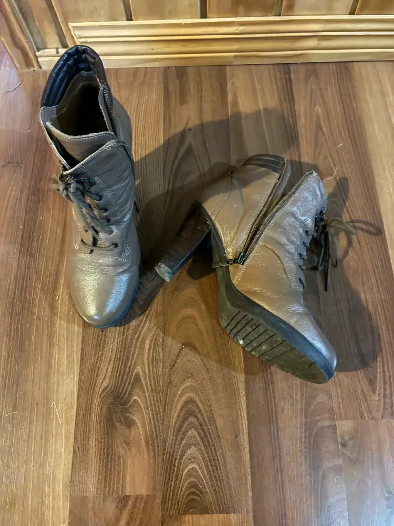Botines de cuero marrón con cordones num39 - 4
