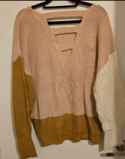 Suéter de punto tricolor para mujer - miniatura 3