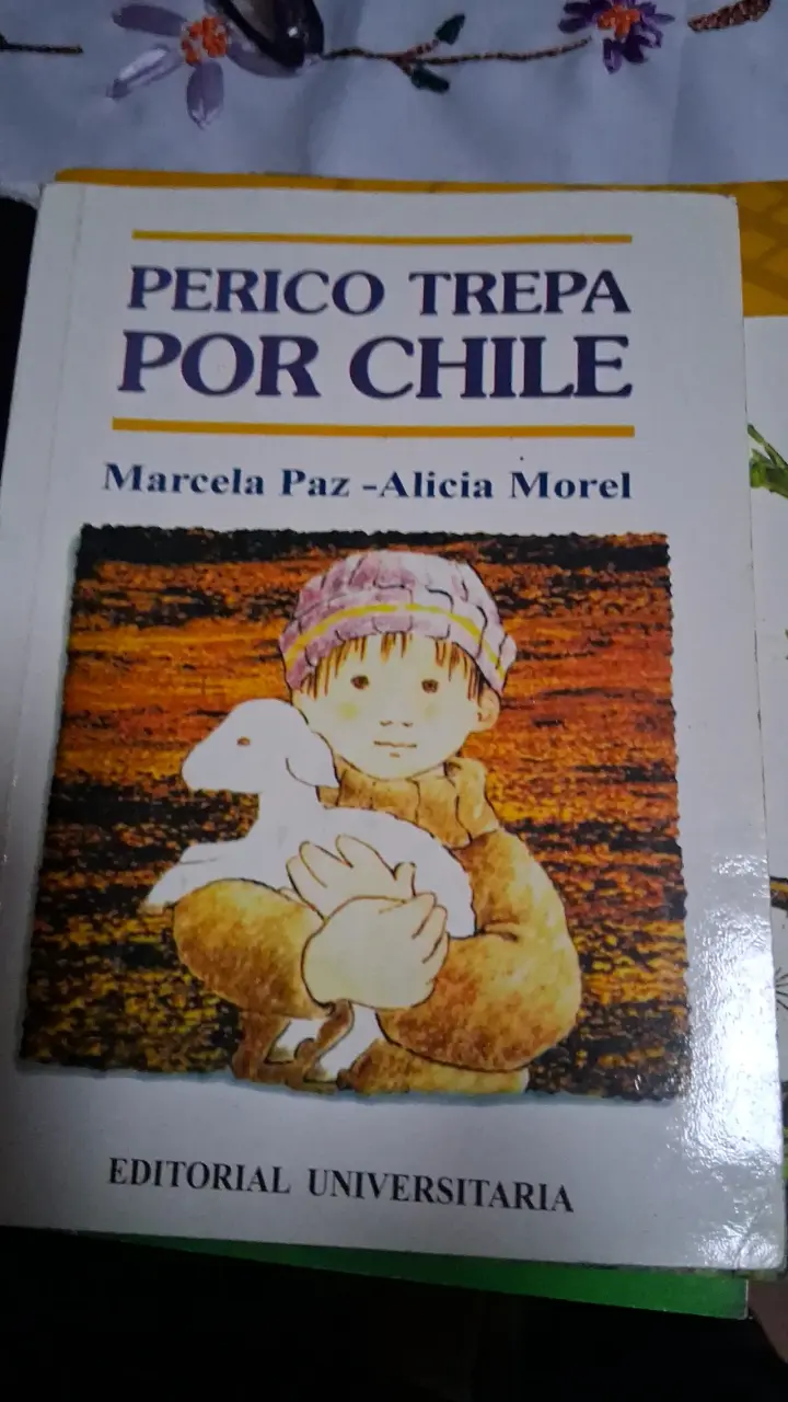 Libro Perico Trepa por Chile Marcela Paz