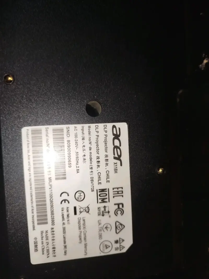 Proyector Acer en buen estado - 5