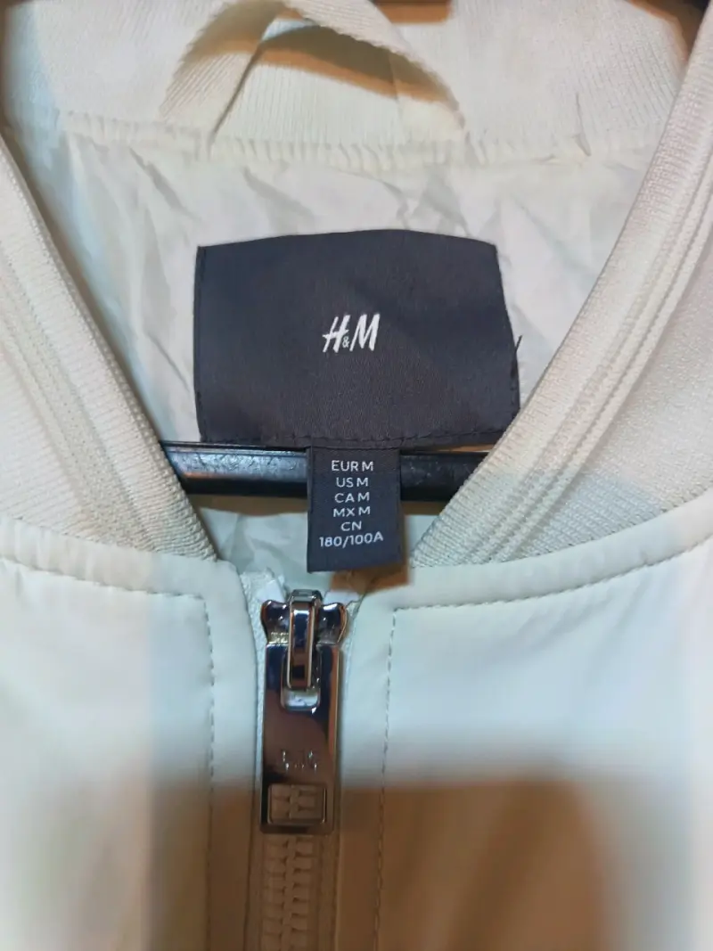 Chaqueta acolchada beige H&M para hombre - 3