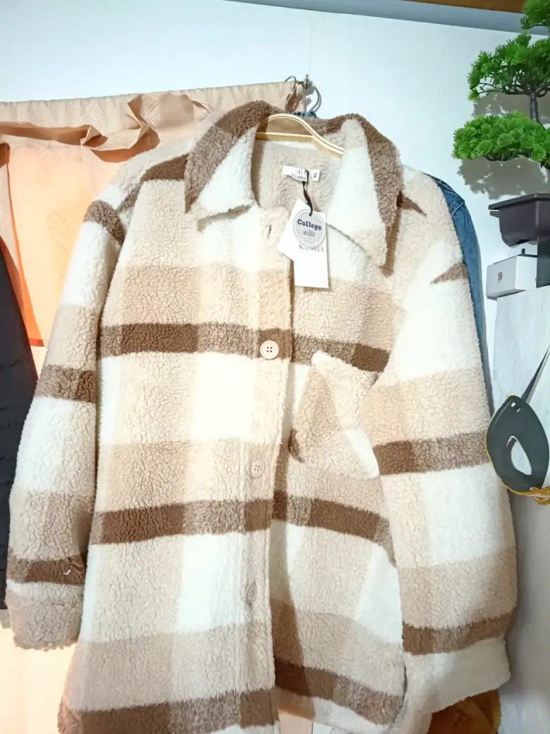 Chaqueta de lana a rayas beige y marrón - 2