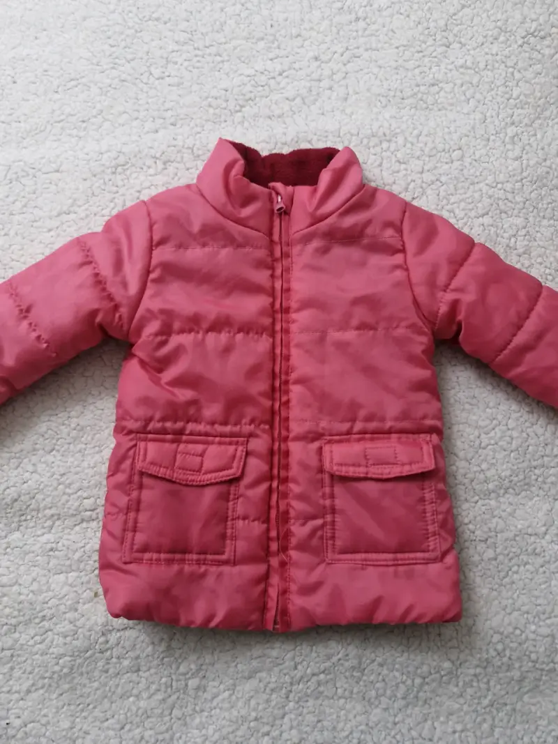 Chaqueta infantil acolchada rosada - 1