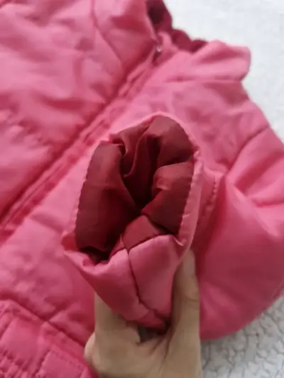 Chaqueta infantil acolchada rosada - miniatura 5