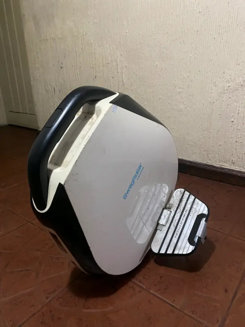 Monociclo eléctrico Ninebot One S2 usado - 2