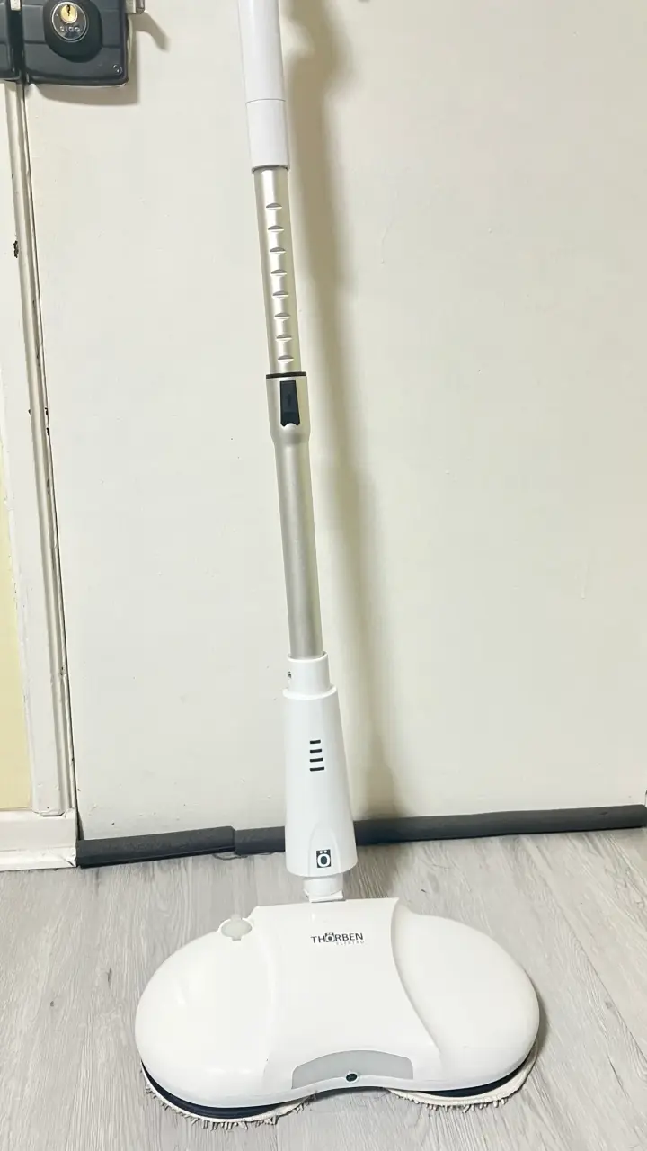 Mopa eléctrica Thorben recargable blanca - 1
