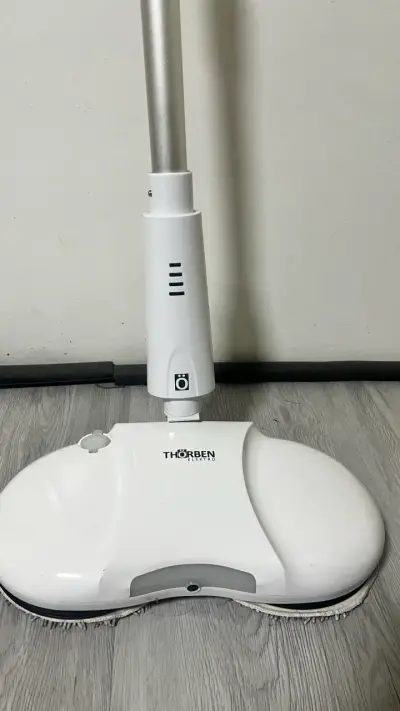 Mopa eléctrica Thorben recargable blanca - miniatura 2
