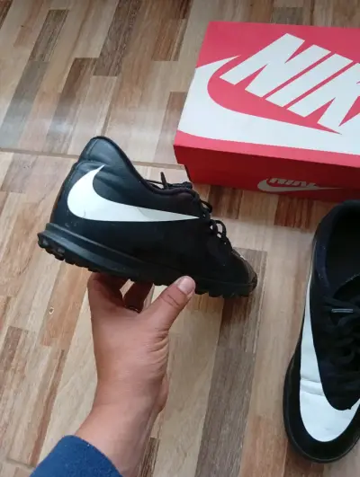 Zapatillas deportivas Nike mercurial - miniatura 2