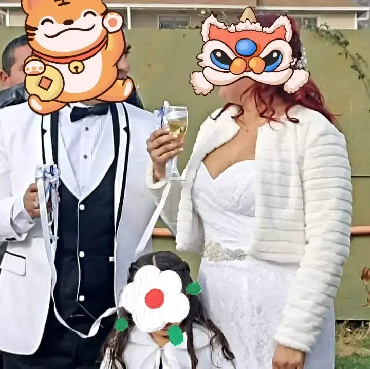 Vestido de encaje blanco con chaqueta - 2