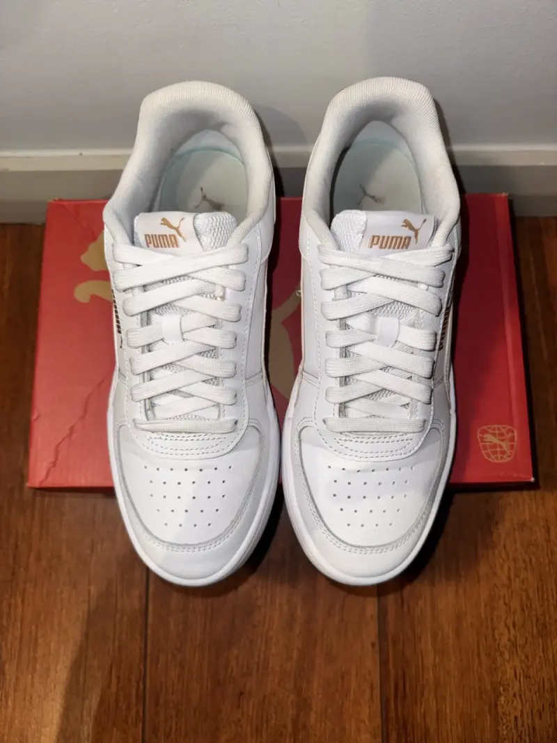 Zapatillas blancas Puma clásicas - 2