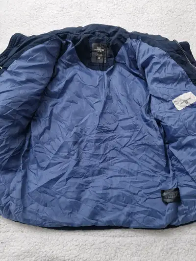 Chaqueta acolchada azul marino para niño - miniatura 4