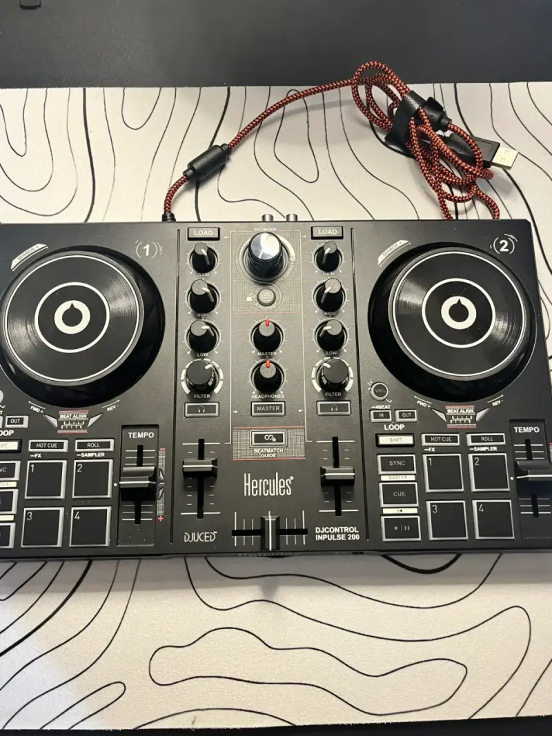 Controlador DJ Hercules DJControl Inpulse 200 - 3