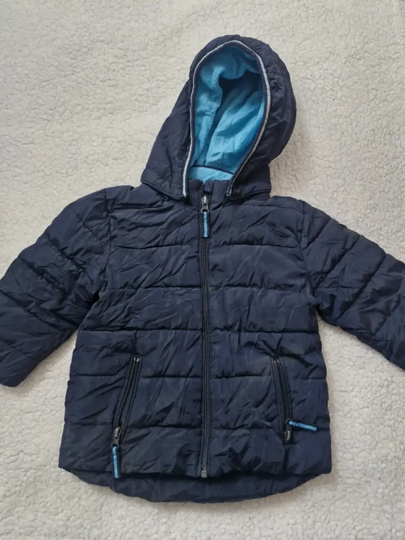 Chaqueta acolchada azul para niño con capucha - 1