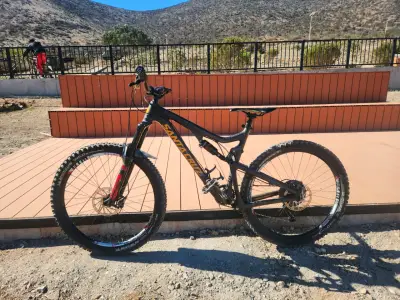 Bicicleta Santa Cruz Bronson C - miniatura 1