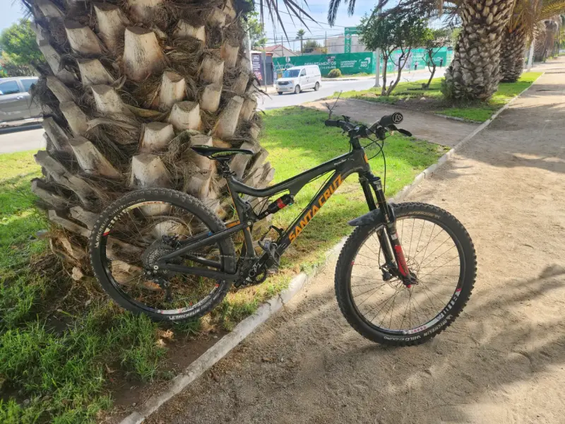 Bicicleta Santa Cruz Bronson C - 5