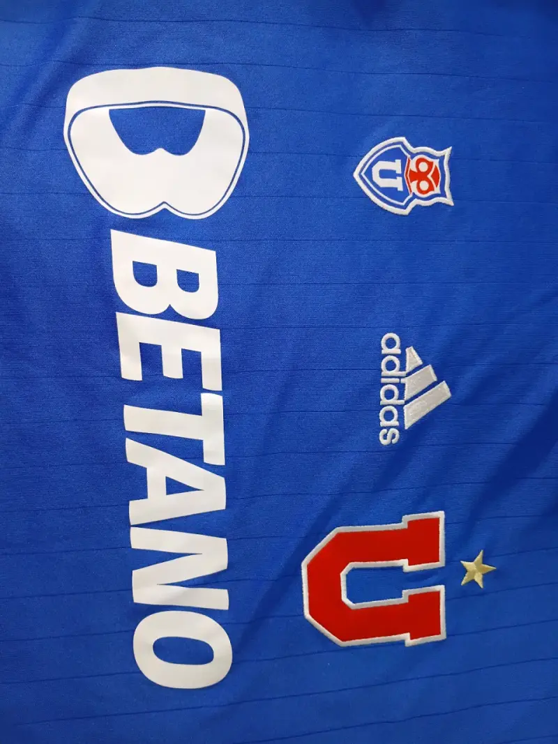 Camiseta Universidad de chile - 2