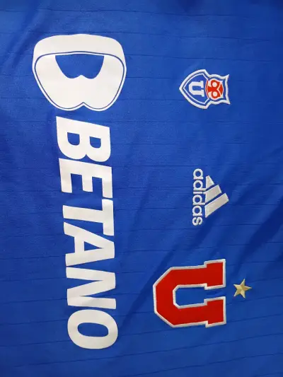 Camiseta Universidad de chile - miniatura 2