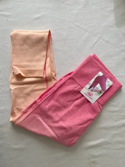 Leggings deportivos degradados rosados - miniatura 2