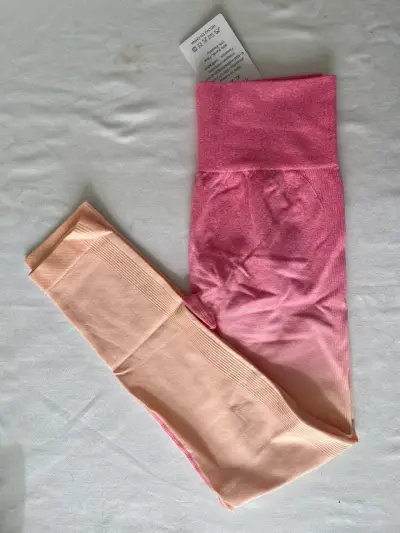 Leggings deportivos degradados rosados - miniatura 3