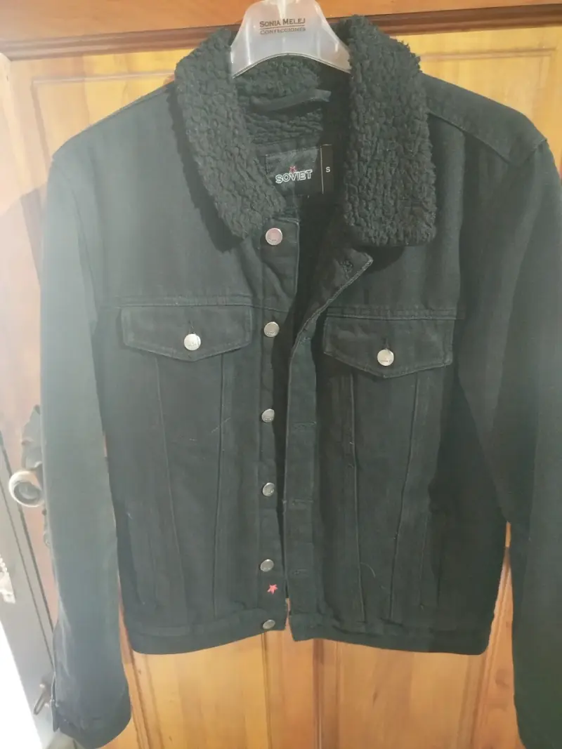 Chaqueta de mezclilla negra Soviet con forro