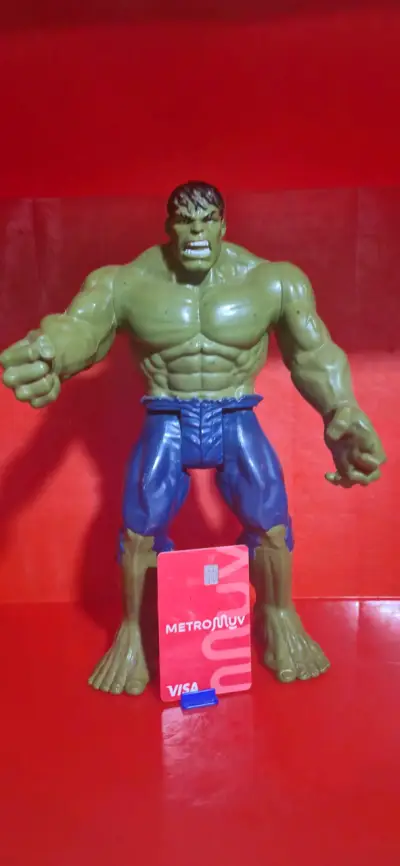 Figura de acción de futbolista con balón - miniatura 6