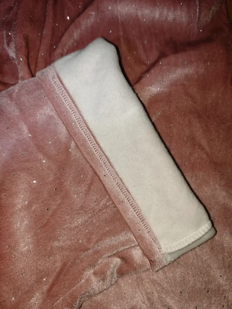Pantalon plush con brillos - 4