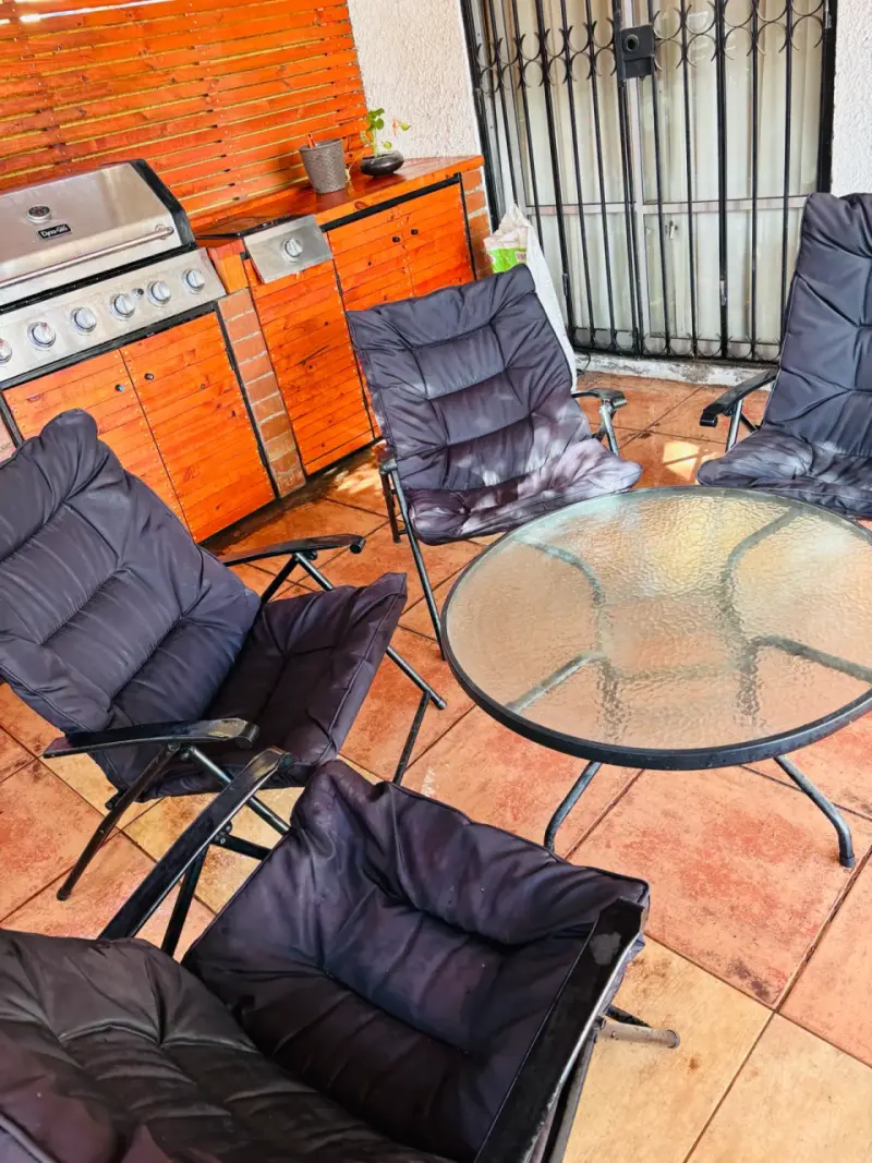 Juego de terraza con sillas y mesa de vidrio - 2