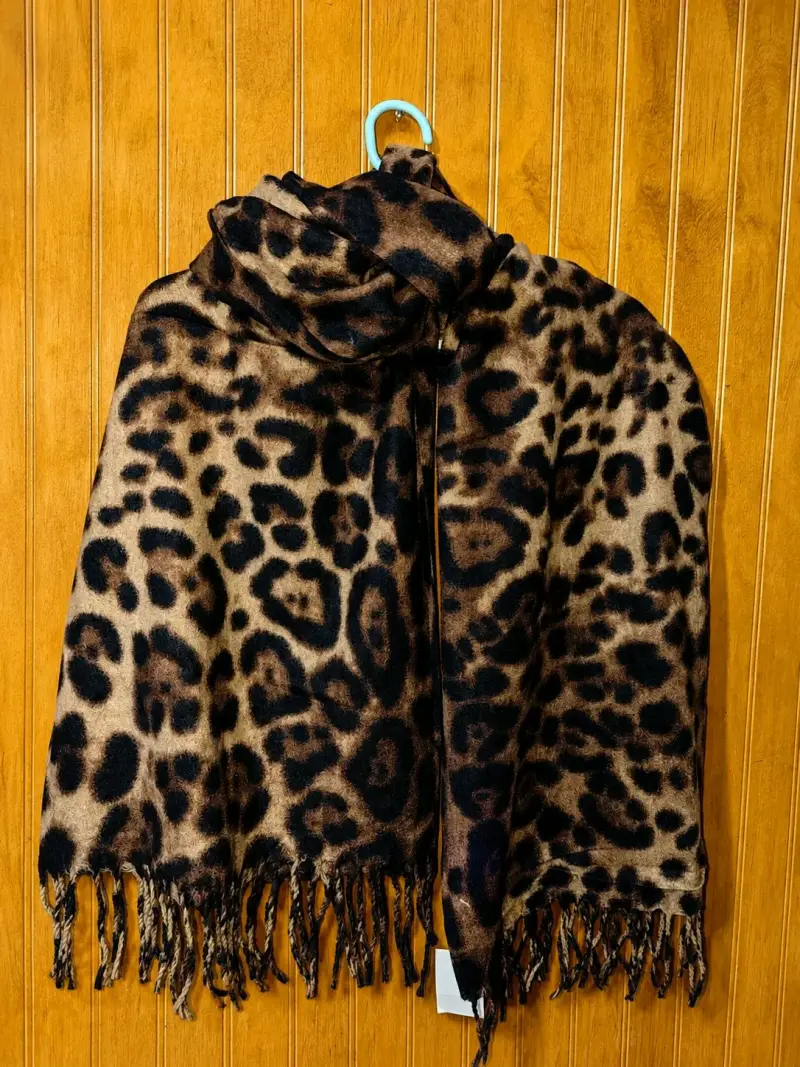 Bufanda de lana con estampado animal print - 2